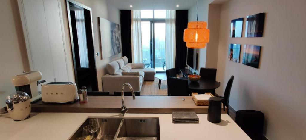 4201 Design Apartment By Jumeirah Living Dubai Marina Дубай Экстерьер фото